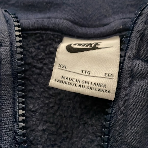 Nike hoodie - Picture 3 of 3